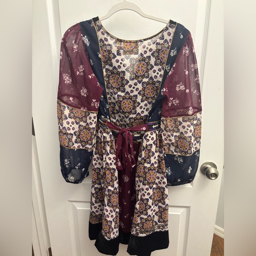 Anthropologie Maeve Quartier Latin Embroidered Patchwork Velvet Dress - Picture 4 of 6